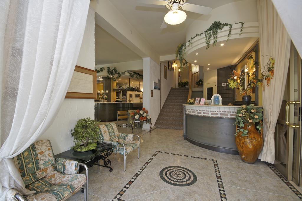 Hotel Victory Cesenatico Exterior photo